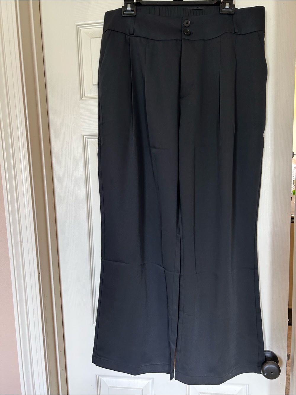 Black Wide-Leg Trousers - Women's